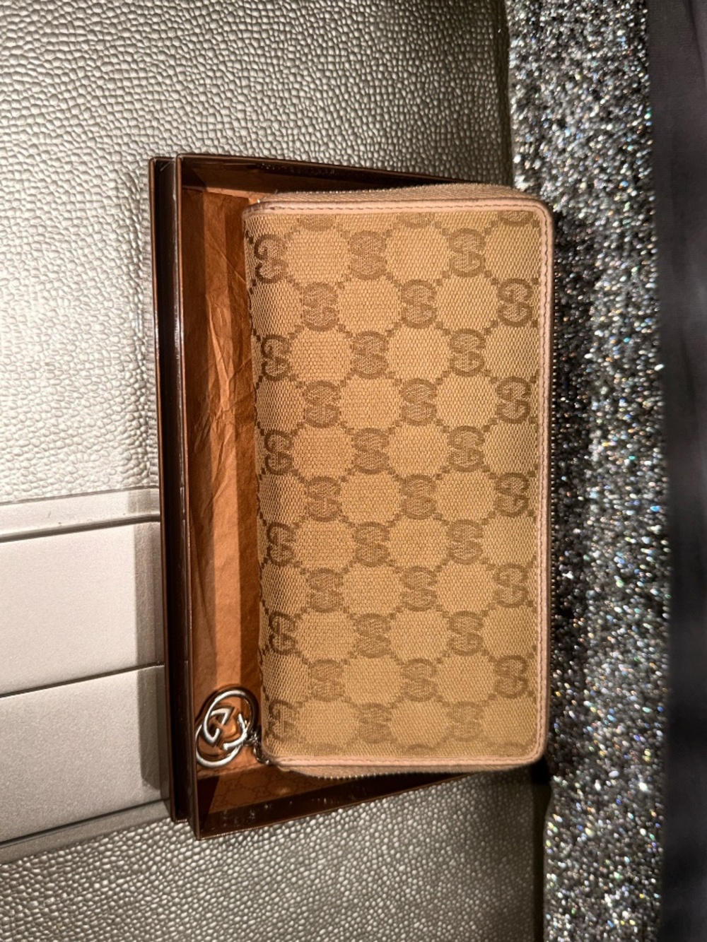 Gucci GG Canvas Zip-Around Long Wallet with Interlocking G Charm – Beige